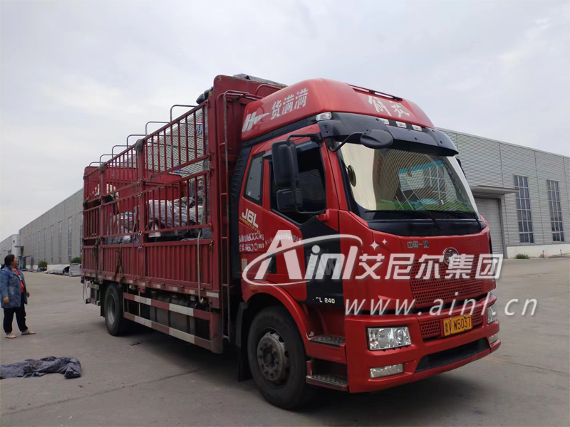 <b>艾尼爾供應巴彥淖爾候車亭第三車成功發貨！</b>